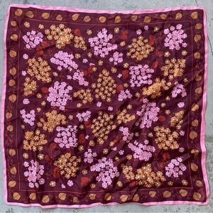 Pretty Vintage Floral Square Scarf EUC